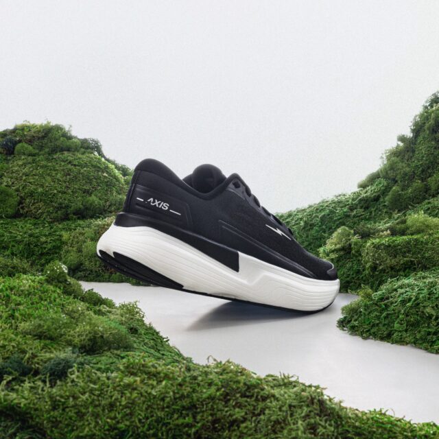 hylo AXIS Black/Undyed